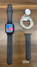 Apple Watch Series 7 GPS 45mm Midnight Aluminium Case and Band