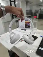 JBL 770NC Wireless Headphones | Brand New Condition | Full Box