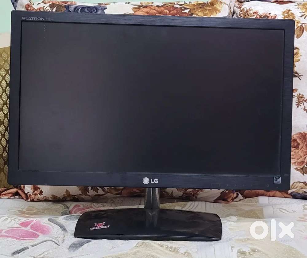 Monitor LED Full HD ,1080 , 22 inches LG