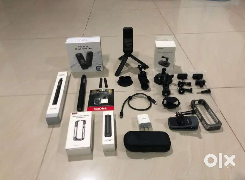 Insta360 X5 Bundle, 360 Action Camera Motorcycle Multiview Bundle with