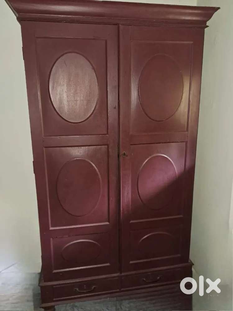 Wooden Almirah