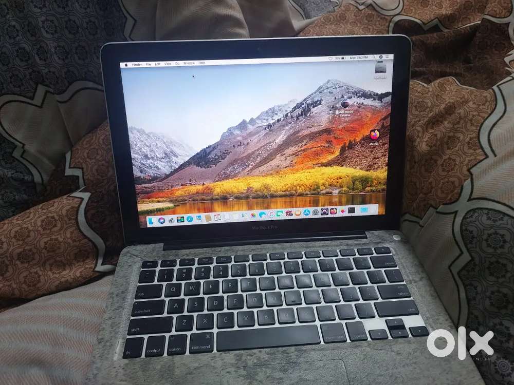 Macbook pro i5 512 gb storage