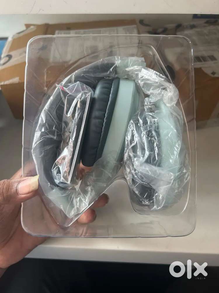 Leaf bass pro headphone