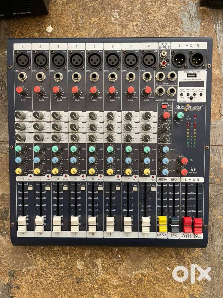 Studiomaster AIR 8U mixer