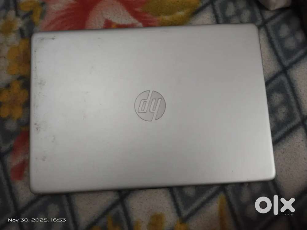 HP LAPTOP 512 gb mb or 8 gb ram