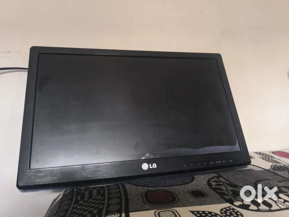 LG TV 22 inches