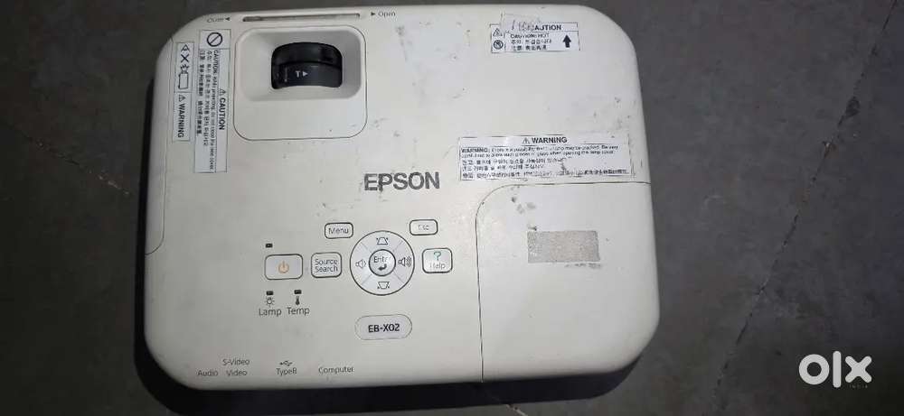 Epson EB-X02