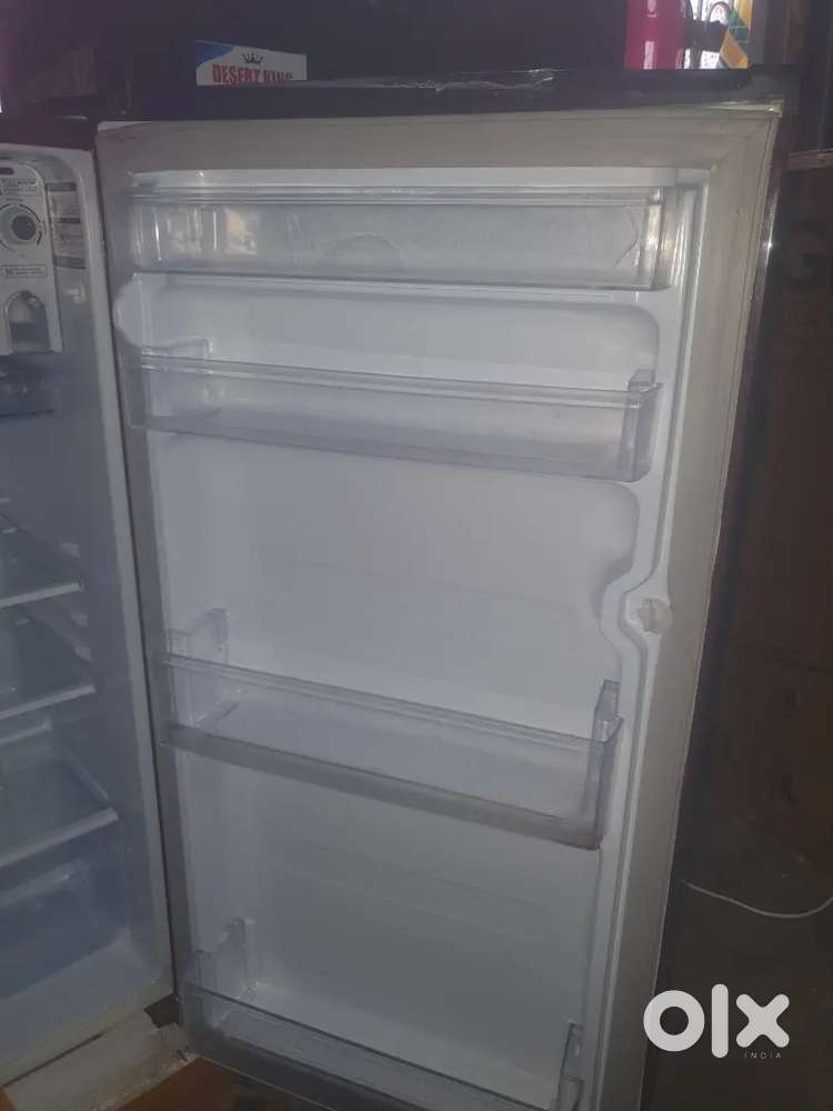 Gem Kampani ka fridges hai