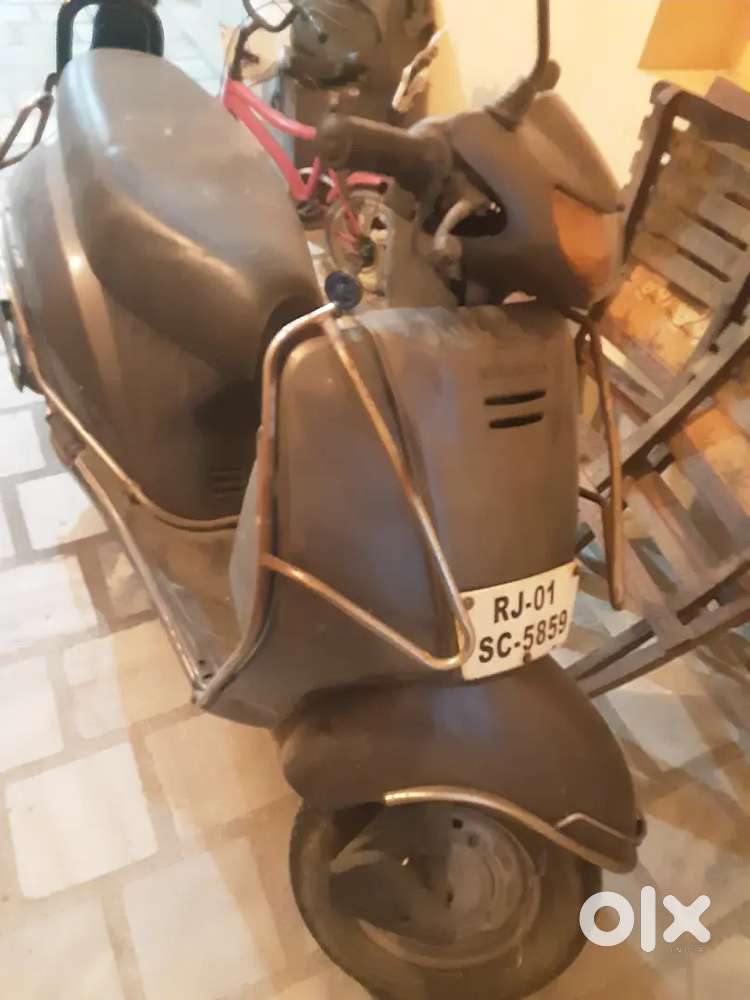OLD HONDA ACTIVA