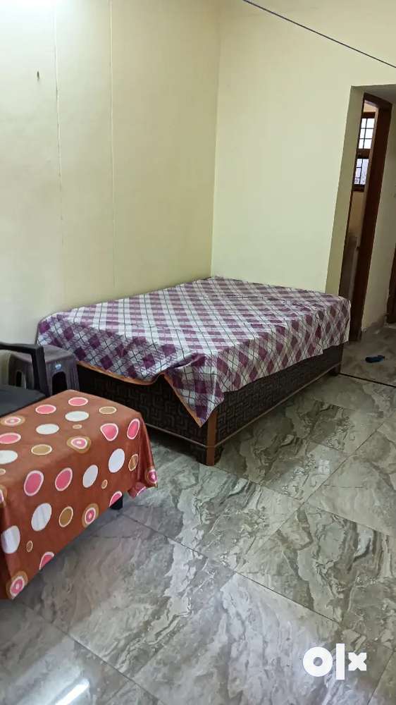 1 BHK furnished flat available for Rent in MDDA Colony ISBT Ddn