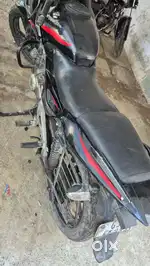 Bajaj Pulsar 220 2015 Model