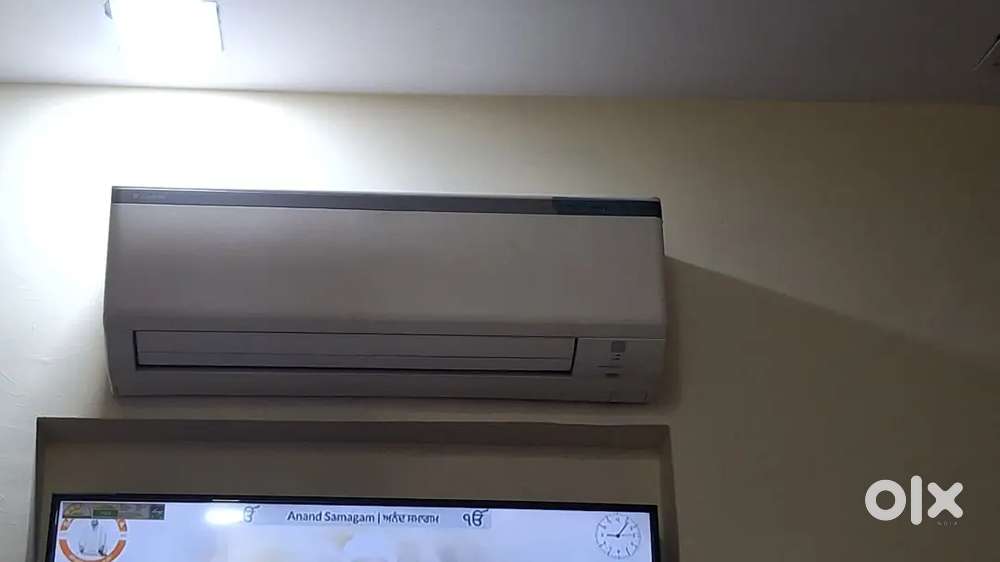 Daikin 1.5Ton inveter split ac in mint condition