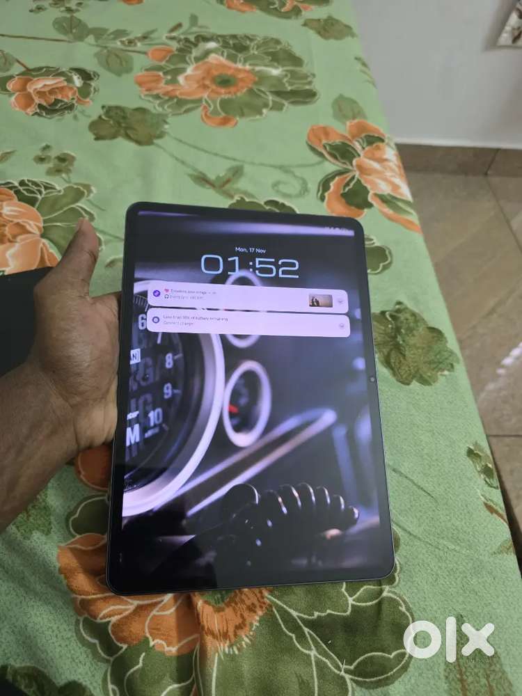Mi tab 7 new 3 month. Clean mint condition.