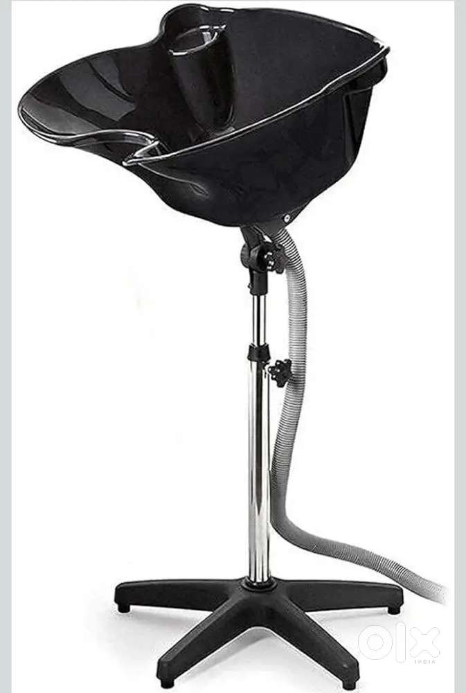 Portable hair wash station