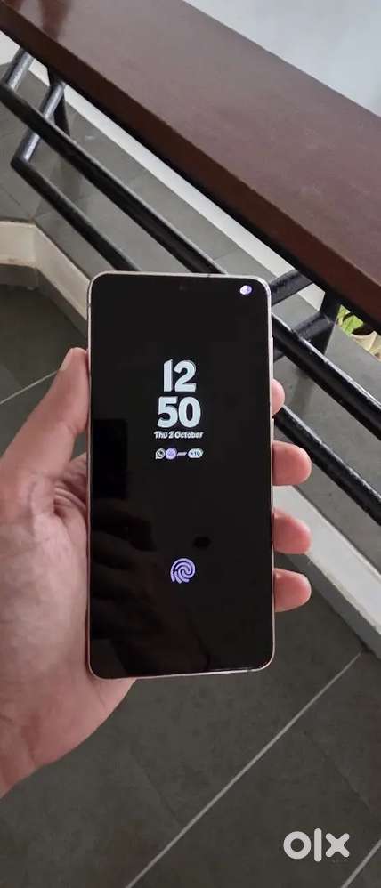 Samsung S21 FE 5G with 128GB Storage