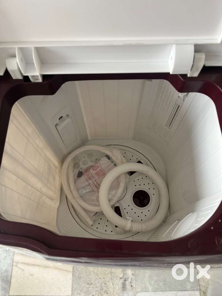 Semi washing machine