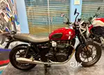 Triumph street twin 2017 bs4 model