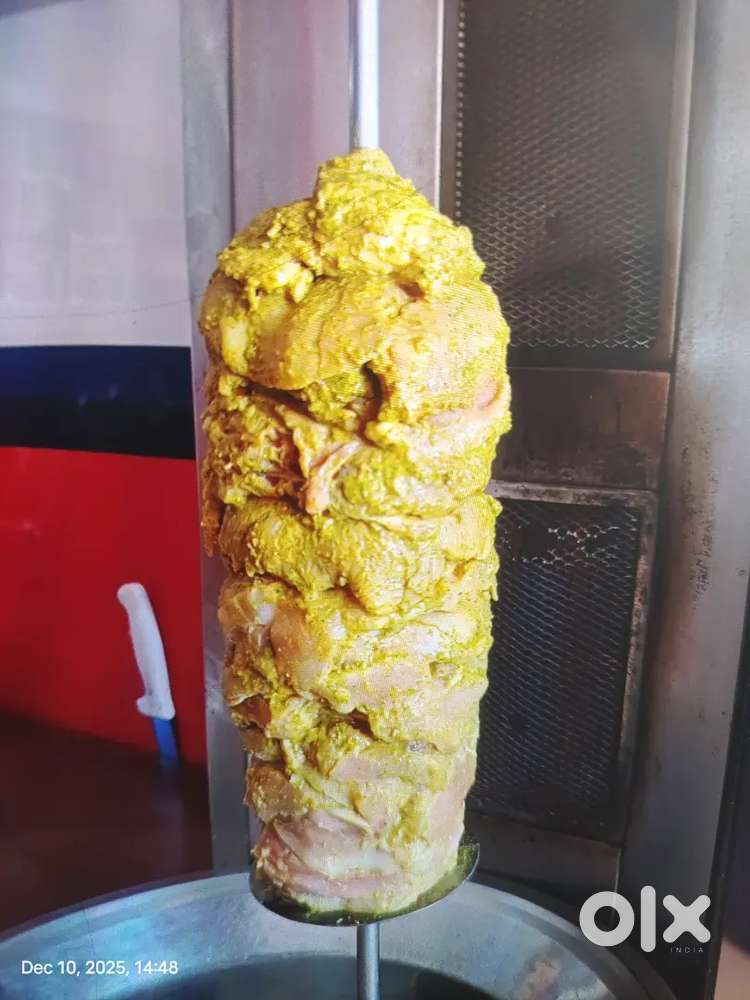 Shawarma master and chinese cook