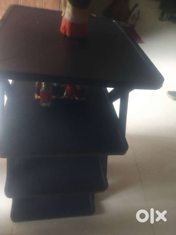 Book stand other he used in a home and office an other location khaira