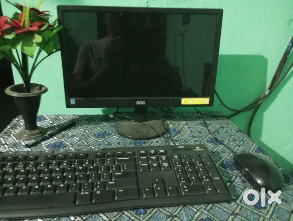 Desktop computer