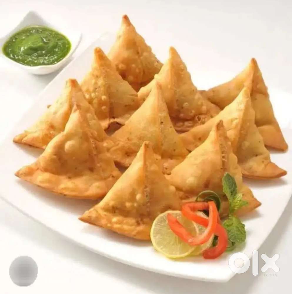 Fast food cook kisi ko chahiye to bataye