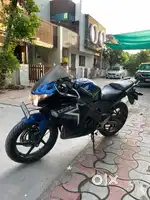 Honda CBR 150R Blue