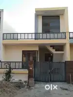 Freehold  10marla triple story