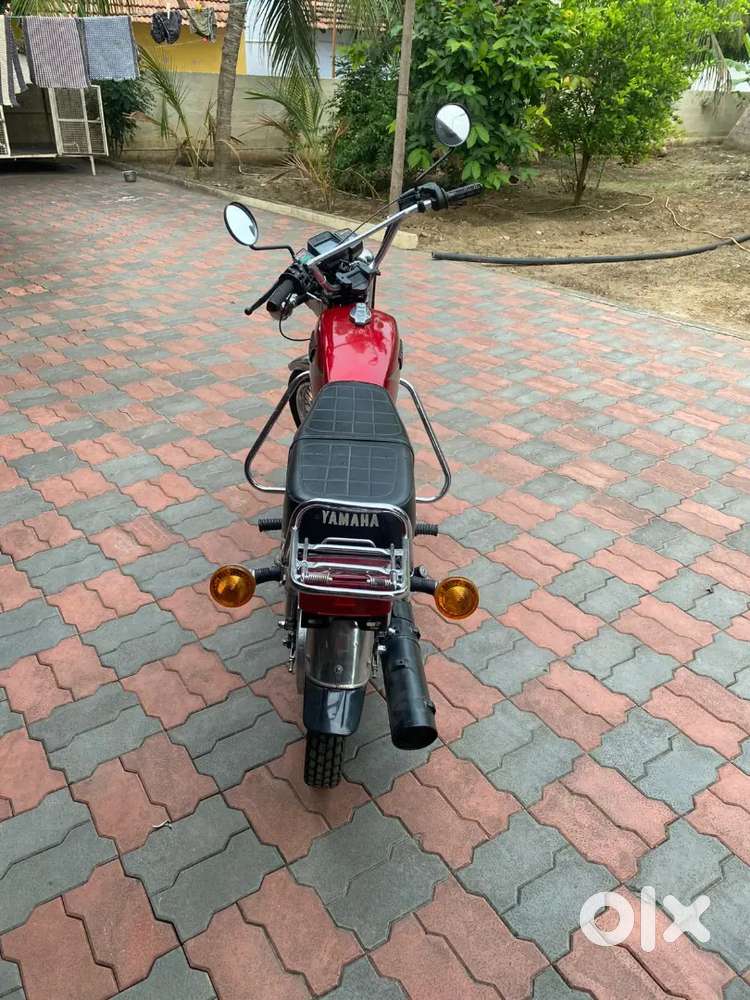 2000 model
3rd owner
Fc till 2027