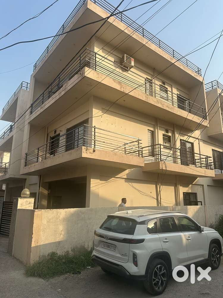 Fully furnished 2bhk and  1 room with attached bathroom and kitchen