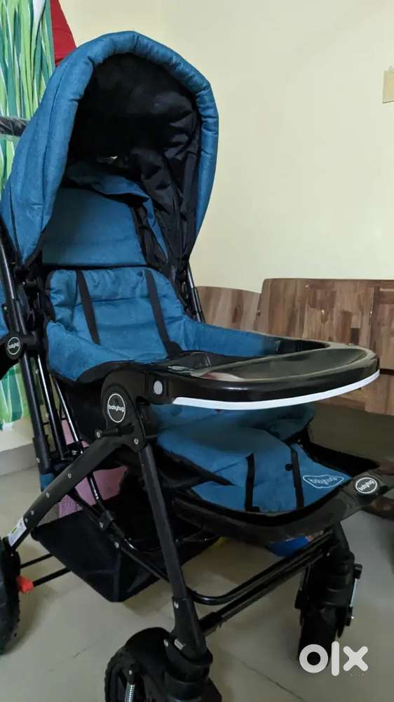 Babyhug stroller
