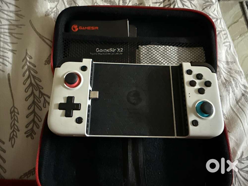 Gamesir x2 mobile controller type-c with case