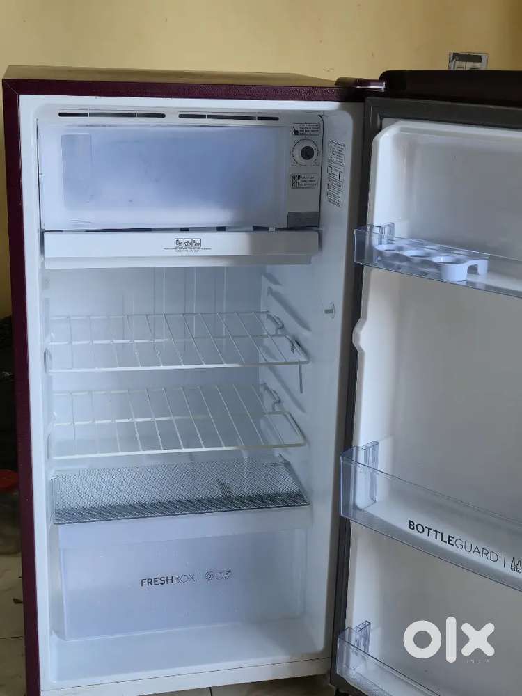 Candy Refrigerator 165 litres