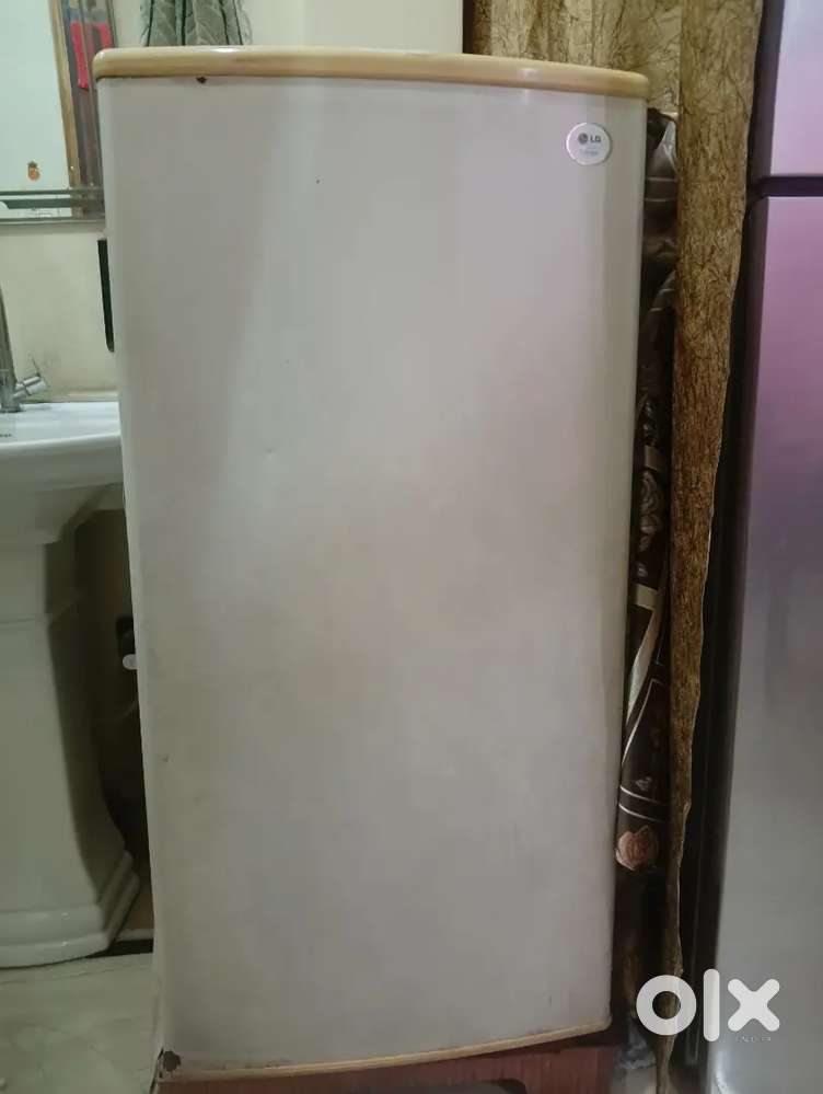 Lg fridge   185 litre