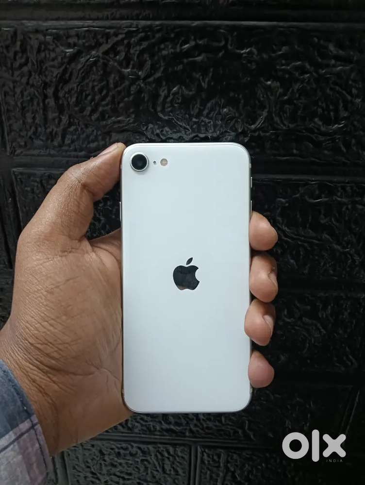 Se (2020) 76% battery health all original