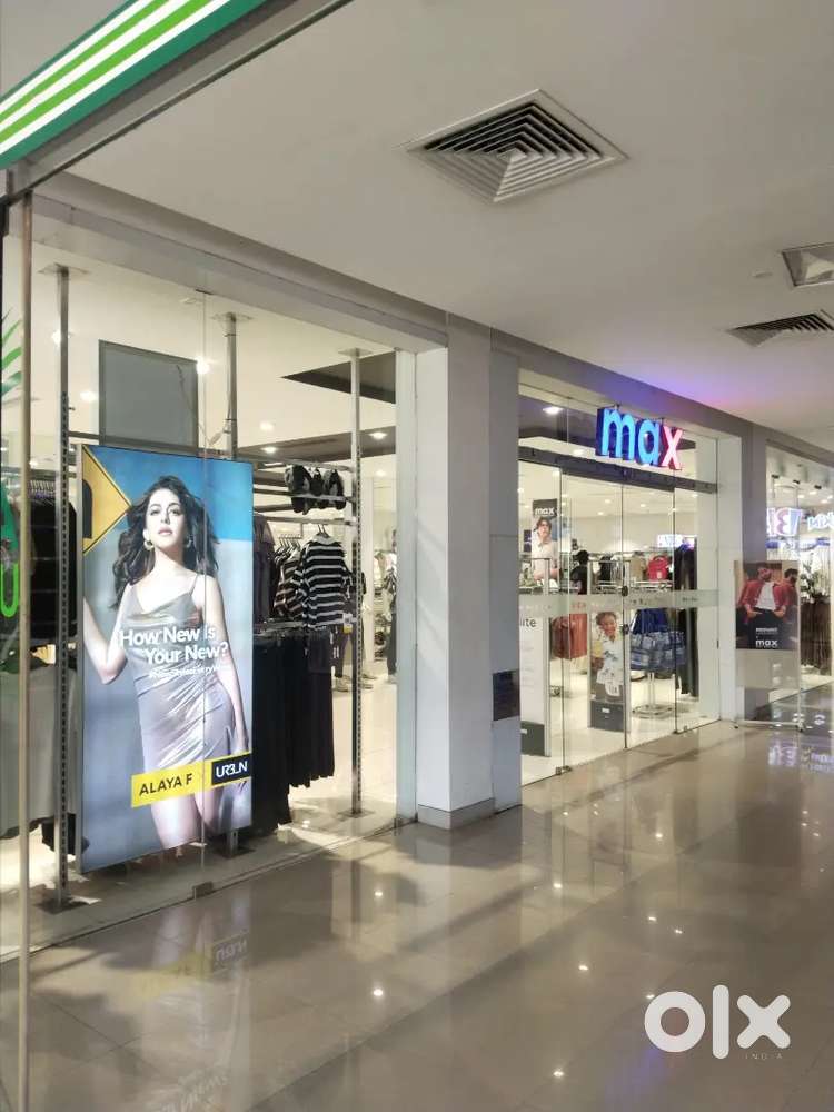 Customer Relationship Executive at Max Fashion Irinjalakuda