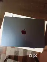 Apple MacBook Air M3 (13.6-inch, 2024) – Midnight 8GB RAM 256GB SSD