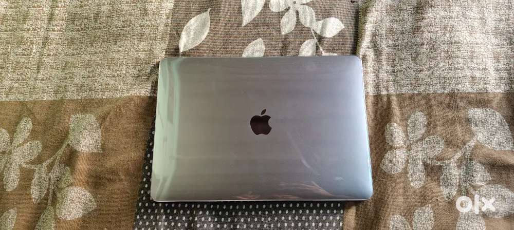 Mackbook for sale