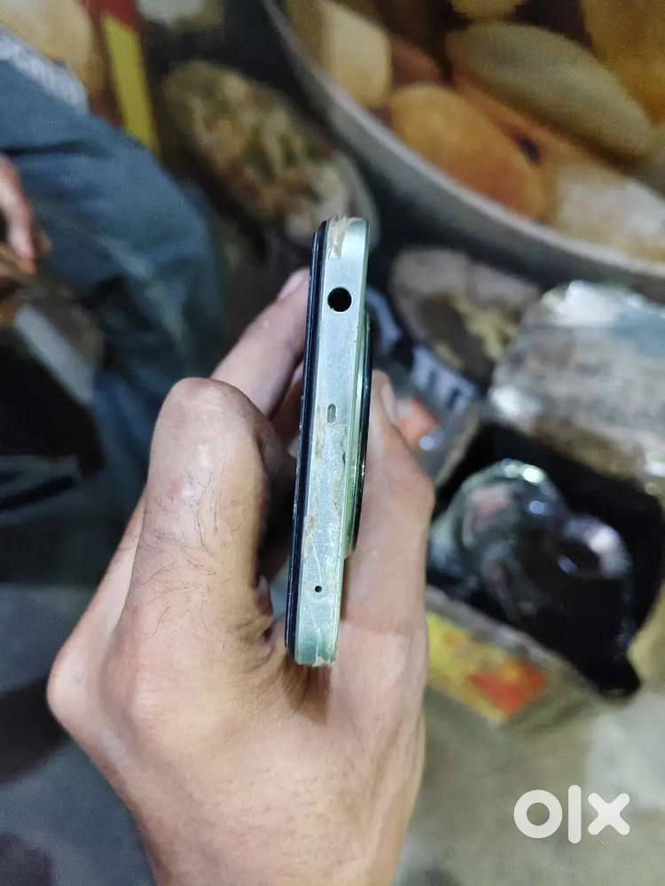 Realme p1 6/128