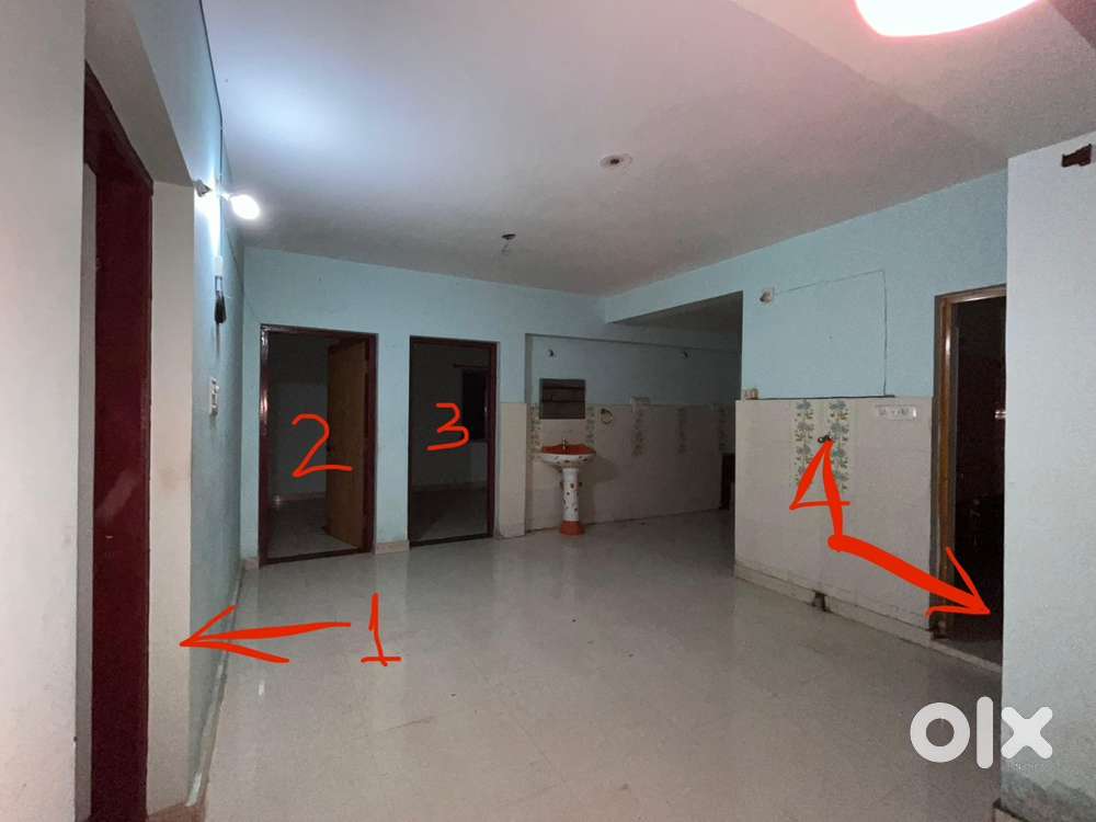 4BHK @25,000 + 2000 Aerodrome Area