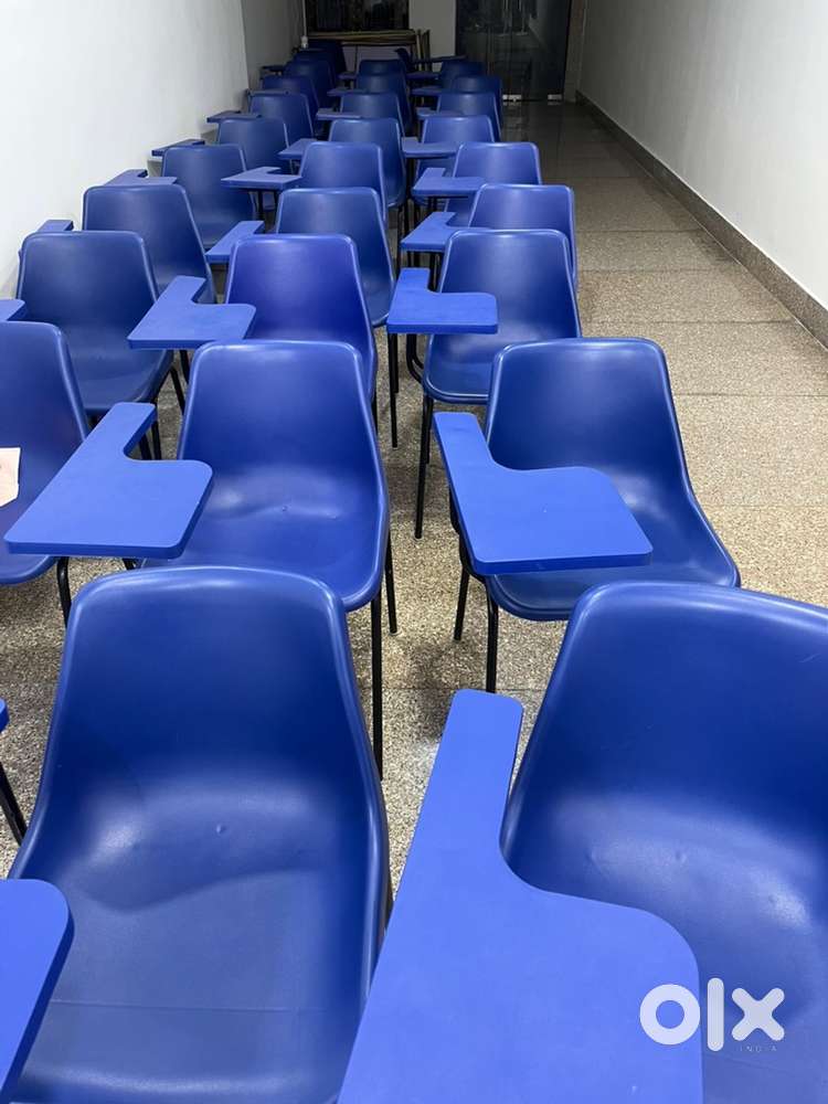 Coaching chairs with hand rest (Plastic Chairs)