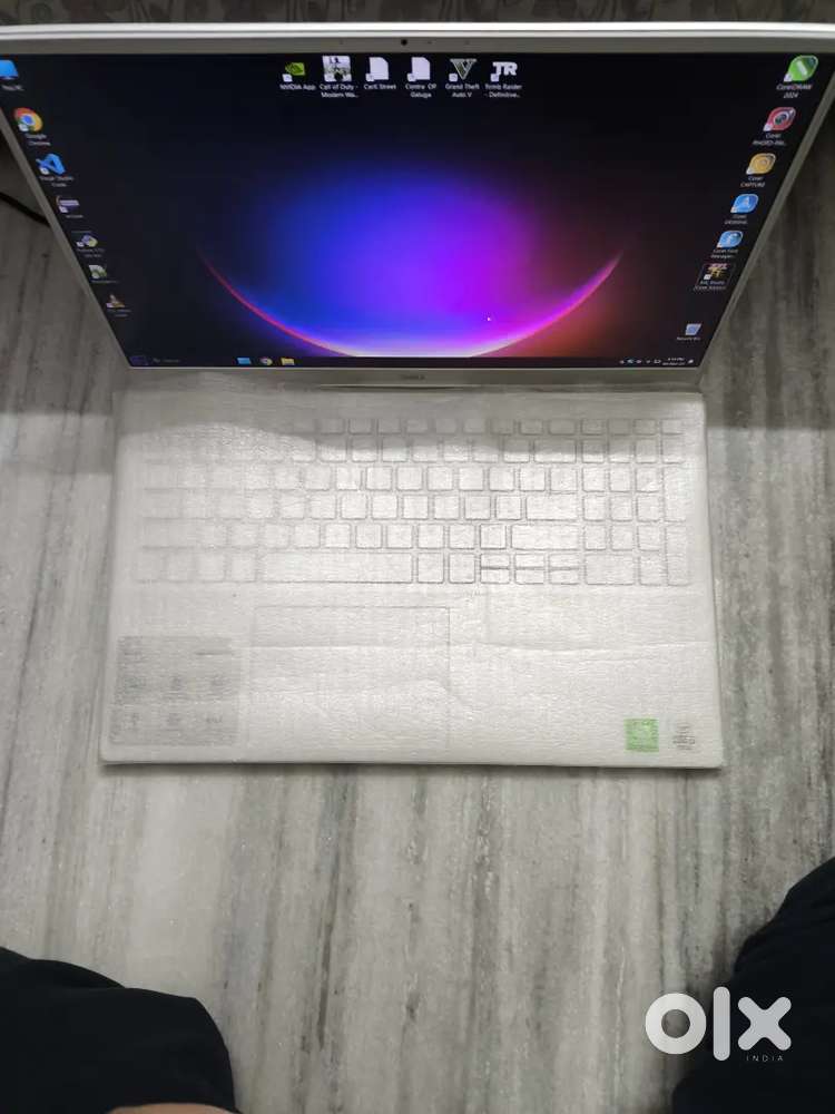 Dell gaming laptop GTA 5 CALL OF DUTY