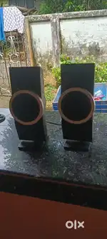 Speaker creative