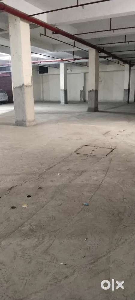 Parking me kaam ke liye ladka chiea