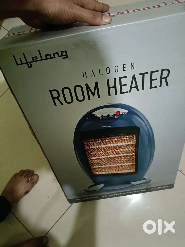Halogen room heater