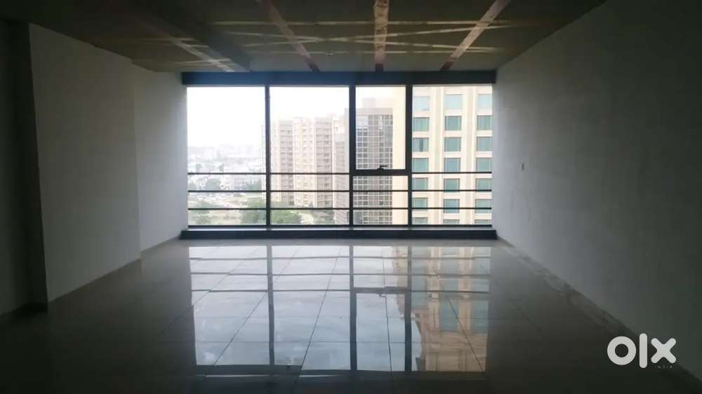 1250SQFT 1STFLOOR UNFURNIS SHOWROOM SHOP RENT 55,000 AT NEAR MOOLAKADA