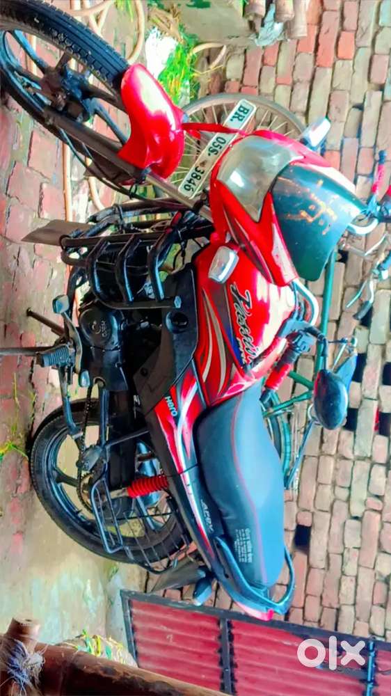 Achha gari hai pura kam karaya hua hai finishing