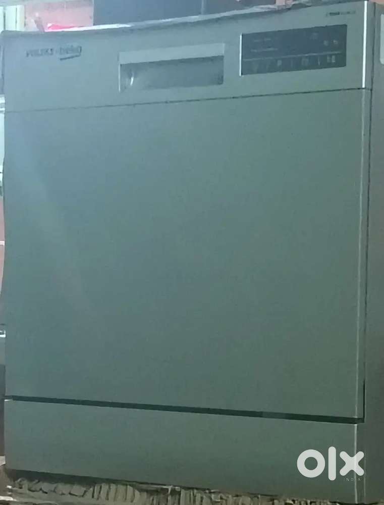 Dish washer