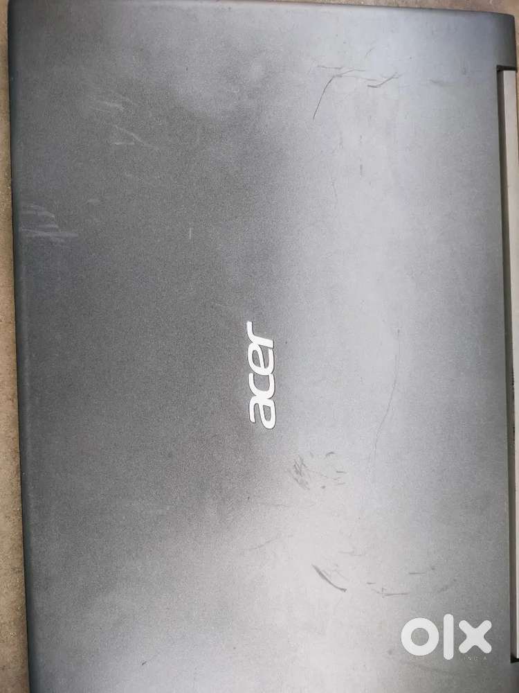 Acer aspire 7 gaming laptop