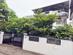 3Bedroom 5Cent 1450SQ Old House Near Varapuzha Town