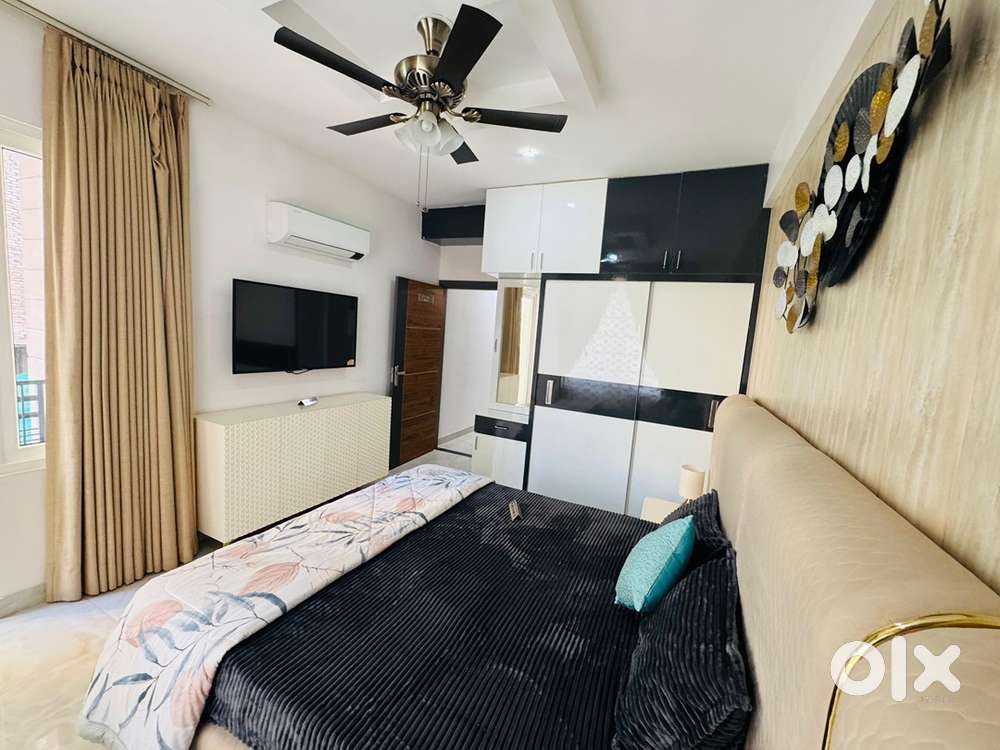 2BHK FULLY FURNISHED FLAT WITH LIFT